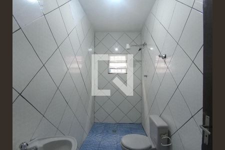 Casa à venda com 130m², 2 quartos e 1 vagaBanheiro piso térreo 