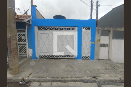 Casa à venda com 130m², 2 quartos e 1 vagaFachada
