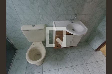 Casa à venda com 130m², 2 quartos e 1 vagaBanheiro andar de cima 