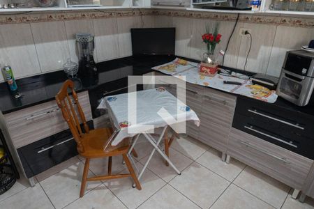 Apartamento à venda com 114m², 2 quartos e sem vaga Apartamento à venda com 114m², 2 quartos e sem vagaCozinha