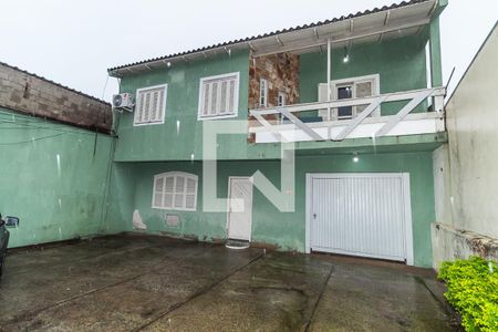 Casa à venda com 180m², 3 quartos e 6 vagasFachada