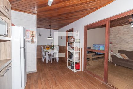 Casa à venda com 180m², 3 quartos e 6 vagasCozinha casa 1