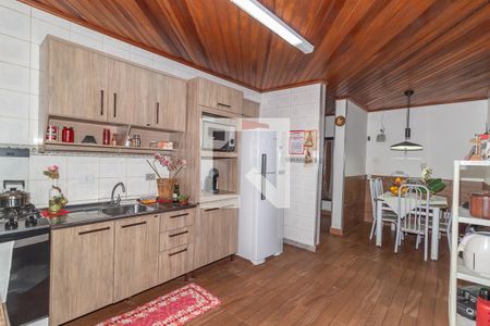 Casa à venda com 180m², 3 quartos e 6 vagasCozinha casa 1