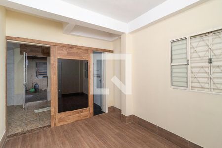 Casa à venda com 180m², 3 quartos e 6 vagasSala casa 2
