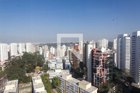 Vista de kitnet/studio para alugar com 1 quarto, 35m² em Real Parque, São Paulo