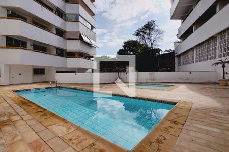 Apartamento à venda com 40m², 2 quartos e 1 vagaÁrea comum - Piscina