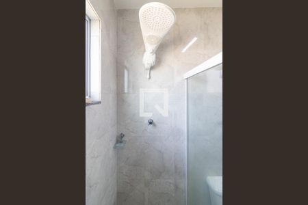 Casa de condomínio à venda com 200m², 5 quartos e 4 vagasBanheiro Social 1