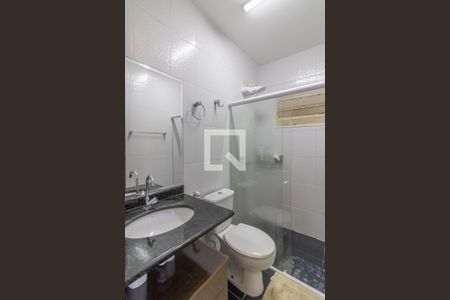 Casa de condomínio à venda com 200m², 5 quartos e 4 vagasBanheiro Social 2