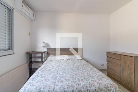 Casa de condomínio à venda com 200m², 5 quartos e 4 vagasQuarto 2