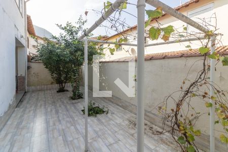 Casa de condomínio à venda com 200m², 5 quartos e 4 vagasÁrea externa