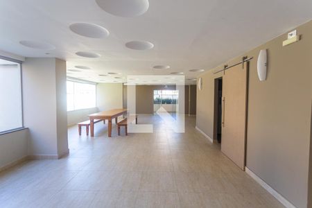Apartamento para alugar com 72m², 2 quartos e 1 vaga Apartamento para alugar com 72m², 2 quartos e 1 vagaSalão de Festas