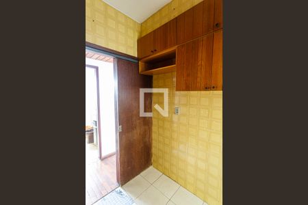 Apartamento para alugar com 72m², 2 quartos e 1 vaga Apartamento para alugar com 72m², 2 quartos e 1 vagaCozinha