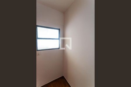 Apartamento para alugar com 72m², 2 quartos e 1 vaga Apartamento para alugar com 72m², 2 quartos e 1 vagaQuarto de Serviço