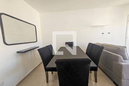 Sala de apartamento para alugar com 3 quartos, 90m² em Balneario Cidade Atlantica, Guarujá