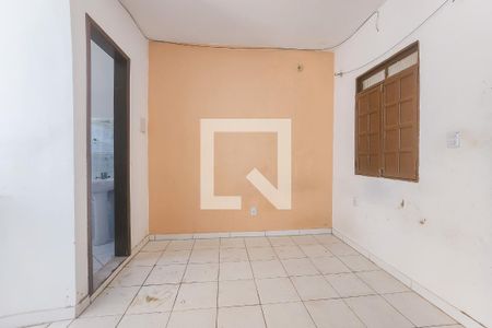 Sala/Quarto de kitnet/studio para alugar com 1 quarto, 15m² em Itapuã, Salvador