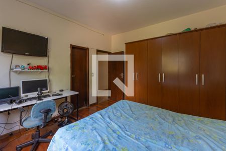 Casa à venda com 350m², 3 quartos e 4 vagasSuíte 1