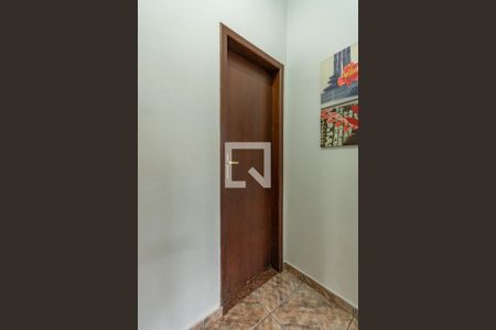 Casa à venda com 350m², 3 quartos e 4 vagasLavabo