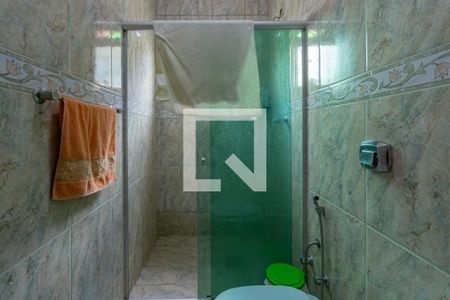 Casa à venda com 350m², 3 quartos e 4 vagasBanheiro suíte 1