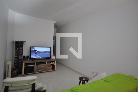 Sala de casa de condomínio à venda com 3 quartos, 120m² em Vila Santa Terezinha (zona Norte), São Paulo