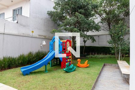 Apartamento para alugar com 69m², 2 quartos e 1 vaga Apartamento para alugar com 69m², 2 quartos e 1 vagaÁrea comum - Playground