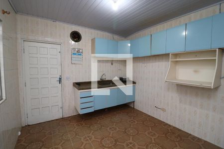 Casa à venda com 80m², 2 quartos e 2 vagasCozinha
