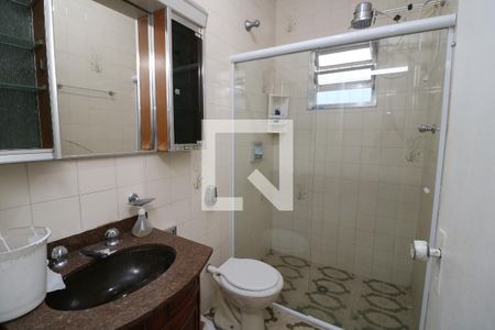 Casa à venda com 80m², 2 quartos e 2 vagasBanheiro