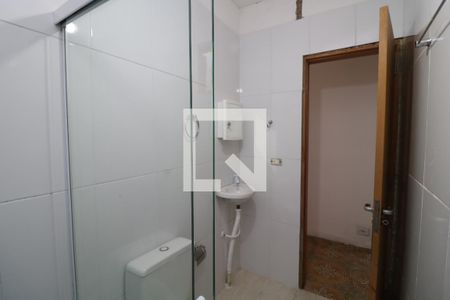 Casa à venda com 80m², 2 quartos e 2 vagasBanheiro da Suíte