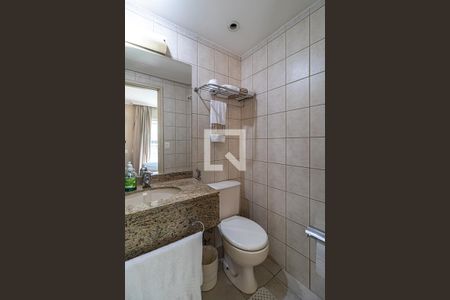 Banheiro de apartamento à venda com 1 quarto, 30m² em Perdizes, São Paulo