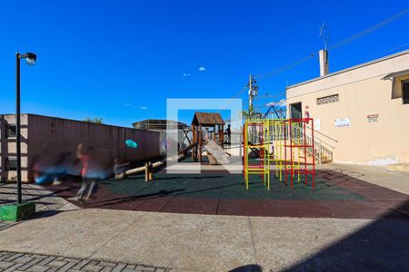 Apartamento para alugar com 40m², 2 quartos e 1 vaga Apartamento para alugar com 40m², 2 quartos e 1 vagaÁrea comum - playground