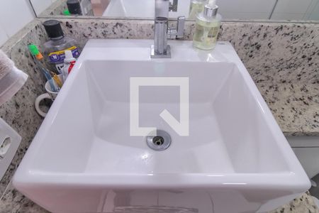 Banheiro de apartamento à venda com 1 quarto, 36m² em Quinta da Paineira, São Paulo