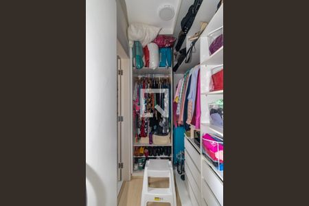 Apartamento à venda com 70m², 2 quartos e 1 vagaSuíte
