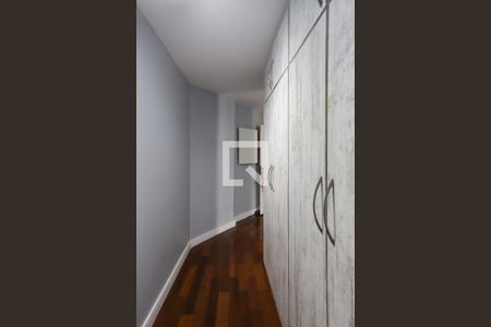 Apartamento à venda com 200m², 3 quartos e 3 vagasCloset
