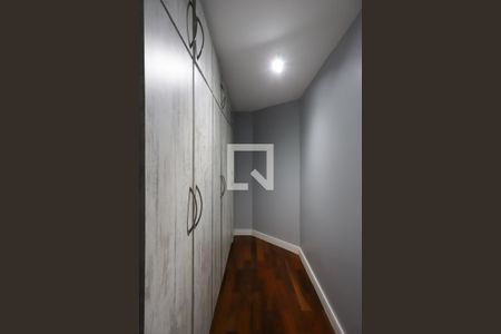 Apartamento à venda com 200m², 3 quartos e 3 vagasCloset