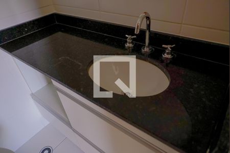 Apartamento à venda com 60m², 2 quartos e 2 vagasBanheiro 1.4