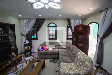 Sala de casa à venda com 4 quartos, 300m² em Jardim Helena, São Paulo