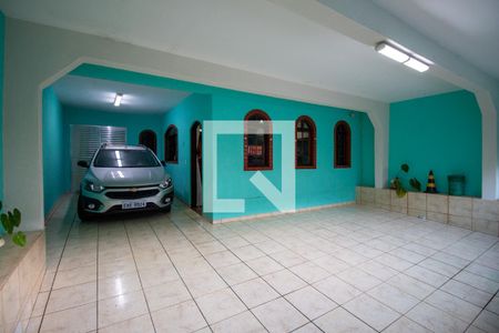 Garagem de casa à venda com 4 quartos, 300m² em Jardim Helena, São Paulo