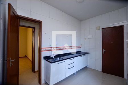 Apartamento à venda com 95m², 3 quartos e sem vagaCozinha