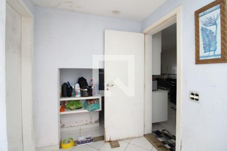 Casa de condomínio à venda com 523m², 4 quartos e 1 vagaDespensa