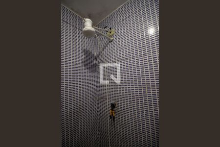 Banheiro de kitnet/studio para alugar com 1 quarto, 21m² em Ipiranga , São Paulo