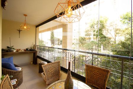 Apartamento para alugar com 118m², 3 quartos e 3 vagasVaranda da Sala