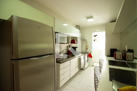 Apartamento para alugar com 118m², 3 quartos e 3 vagasCozinha