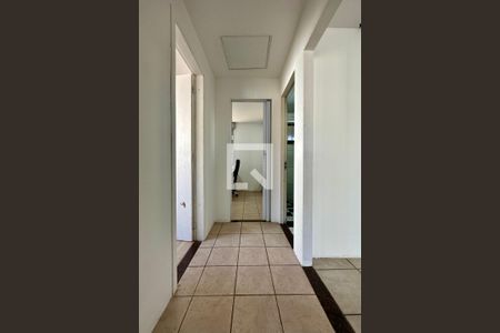 Casa à venda com 367m², 3 quartos e 3 vagasCorredor