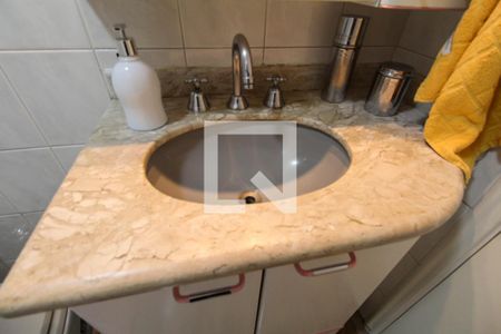 Apartamento à venda com 156m², 2 quartos e 2 vagasBanheiro