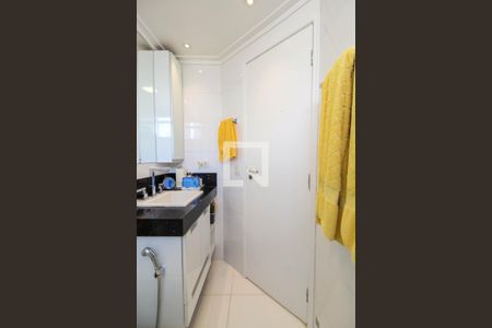 Apartamento à venda com 156m², 2 quartos e 2 vagasBanheiro da Suíte