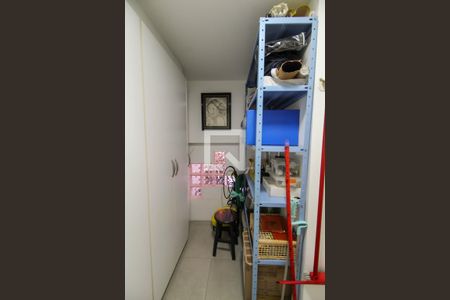 Apartamento à venda com 156m², 2 quartos e 2 vagasQuarto de Serviço