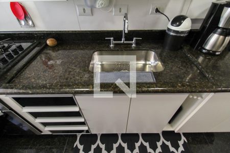 Apartamento à venda com 156m², 2 quartos e 2 vagasCozinha