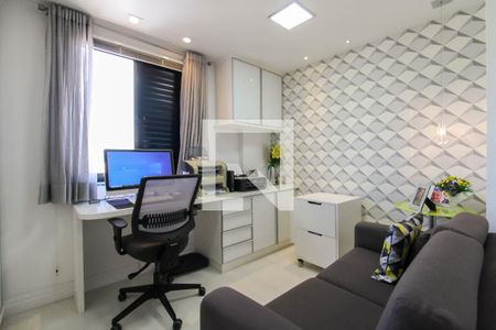 Apartamento à venda com 156m², 2 quartos e 2 vagasQuarto 2