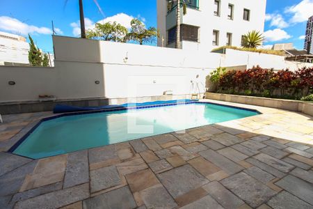 Apartamento à venda com 156m², 2 quartos e 2 vagasPiscina