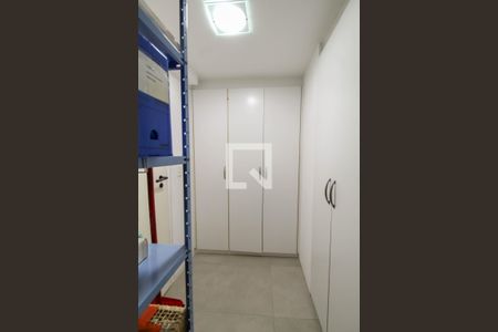 Apartamento à venda com 156m², 2 quartos e 2 vagasQuarto de Serviço