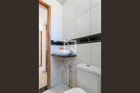 Apartamento para alugar com 51m², 2 quartos e 1 vaga Apartamento para alugar com 51m², 2 quartos e 1 vagaBanheiro